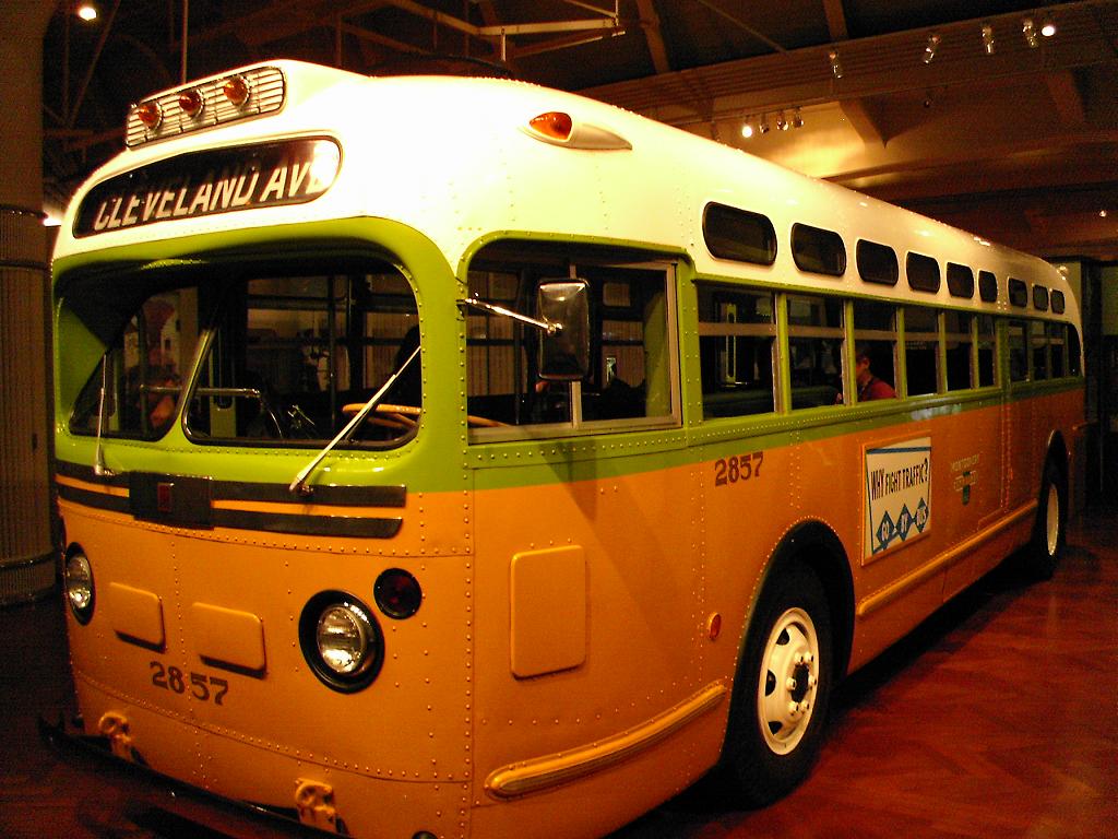 fordmuseum-rosaparksbus